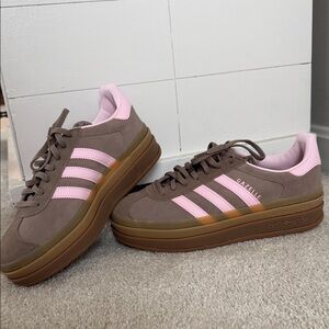 NWT Adidas Women's Sneakers | Gazelle Bold W | Brown and Pink